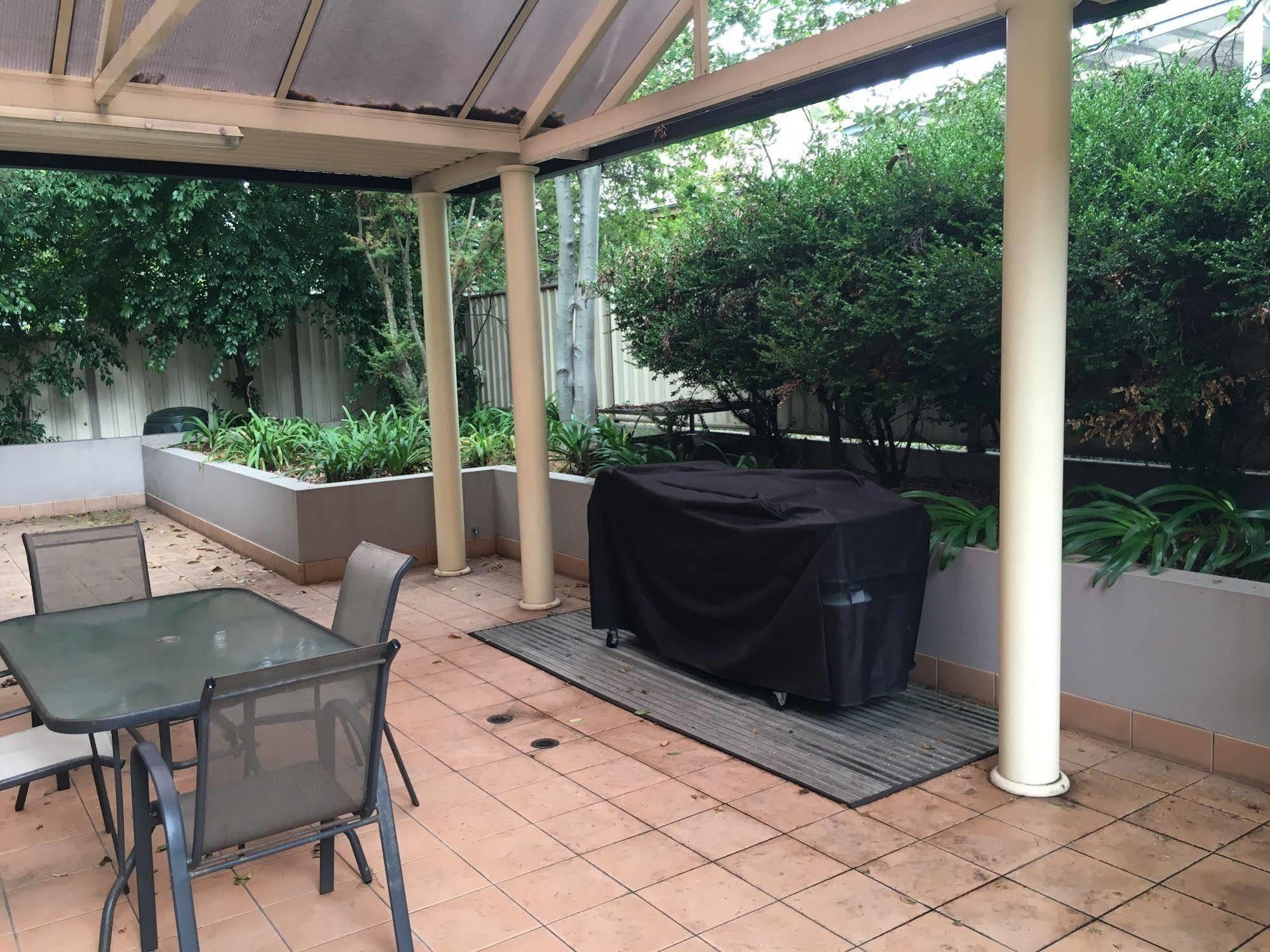 Wollongong Serviced Apartments ภายนอก รูปภาพ