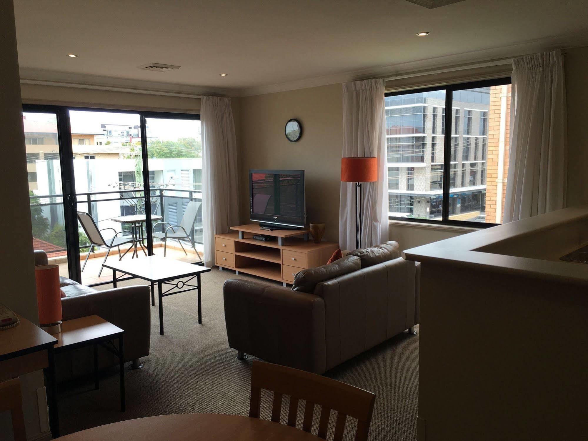 Wollongong Serviced Apartments ภายนอก รูปภาพ